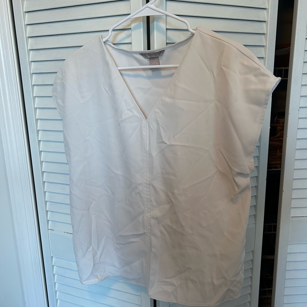 H&M Cream V-Neck Short Sleeve Blouse
